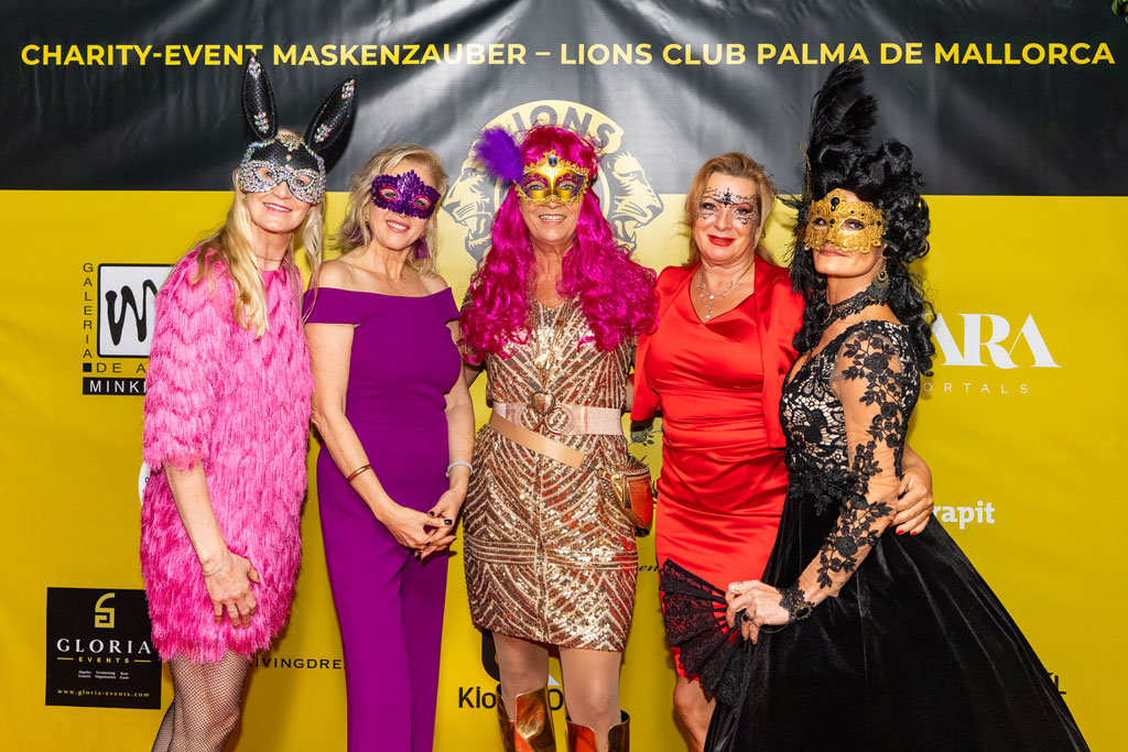 251205_tomasmoyaphoto_1253939_7430